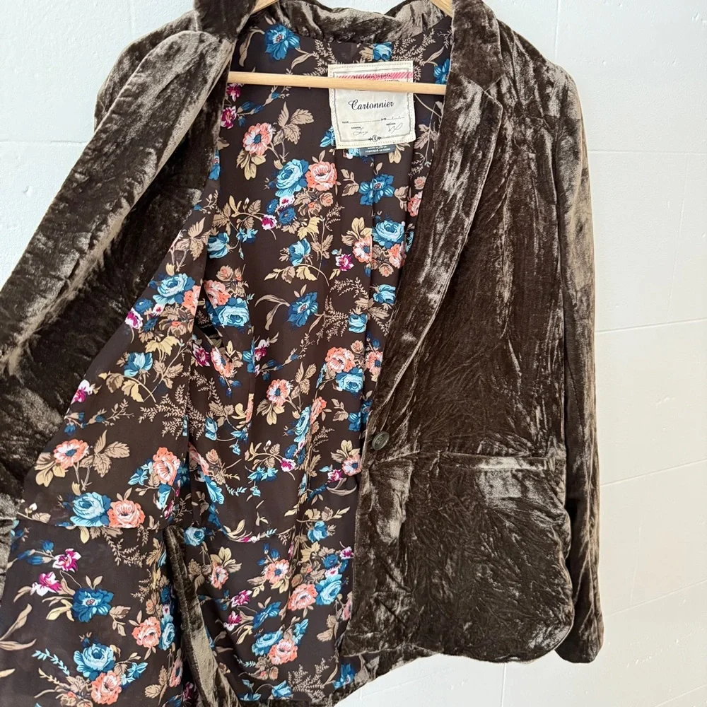 Anthropologie Cartonnier | Crushed Velvet Olive Green Blazer | Size 10 - Picture 4 of 7
